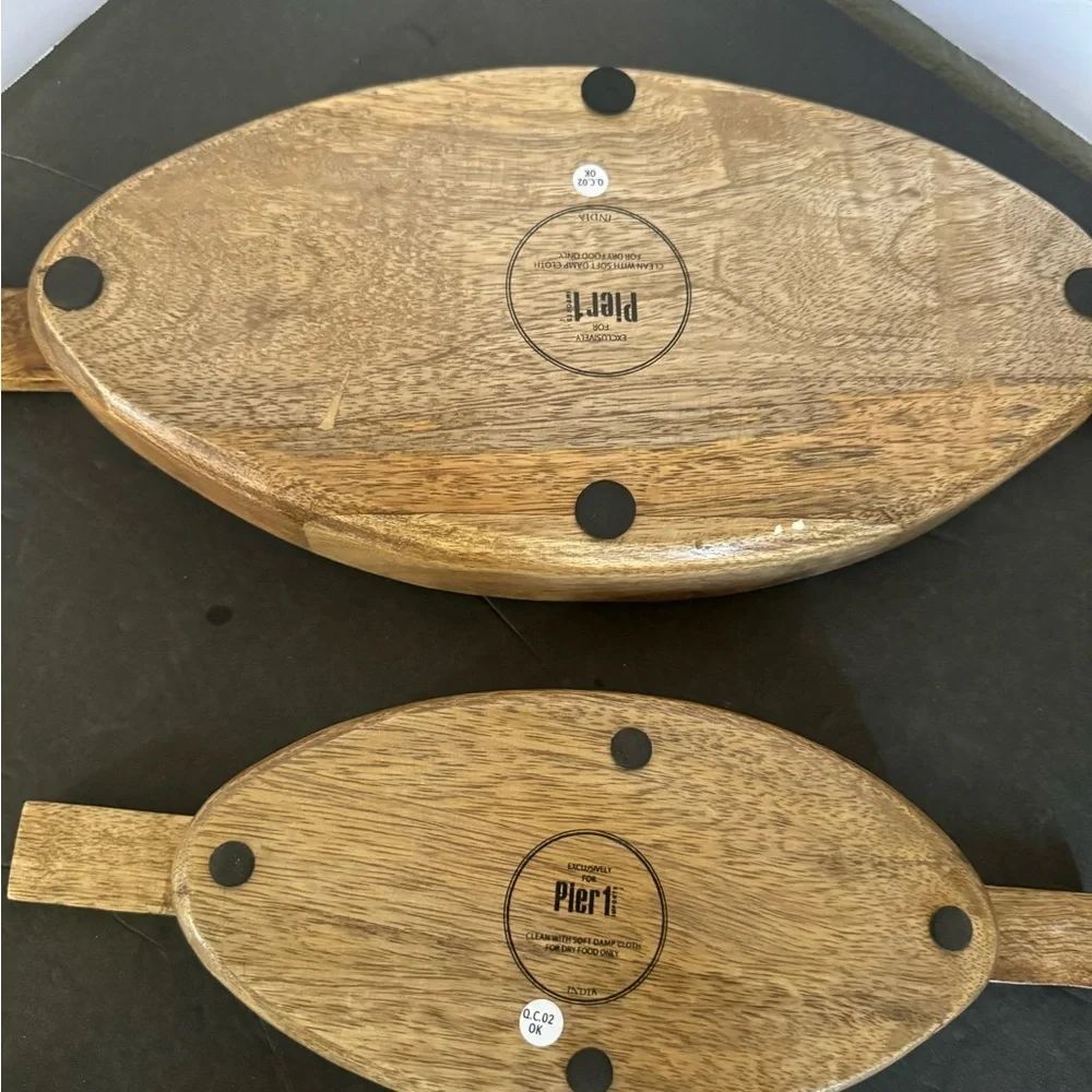 Vintage Pier One Wooden Oval Serving Bowls W/ Handles set of 2